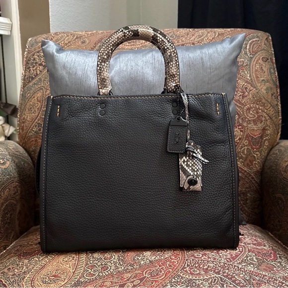 Coach Rogue 1st  (first) Generation All Black and Snakeskin handles lock and key - Picture 4 of 16